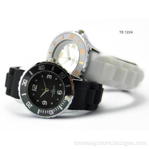 2014 Hot Sale Plating Case Watch for Couples with Japan Movement and Factory Price (TE-1224)